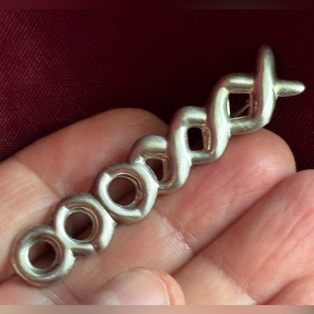 925 ND Sterling Brooch Hugs & Kisses